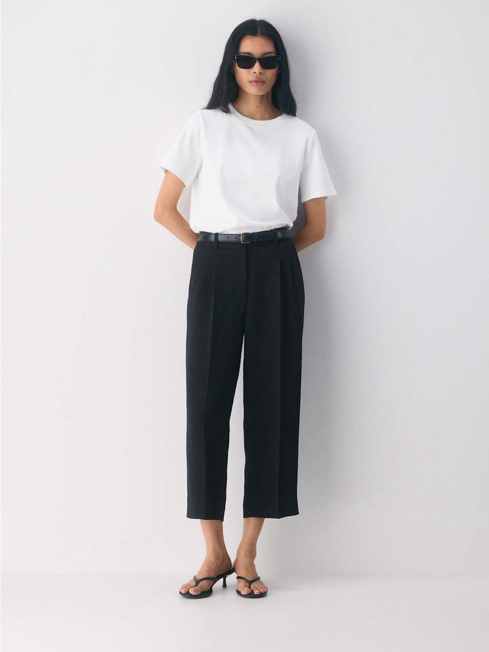 Aritzia The Effortless Pant Cropped Crepette